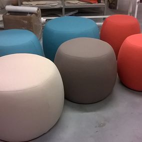 poufs